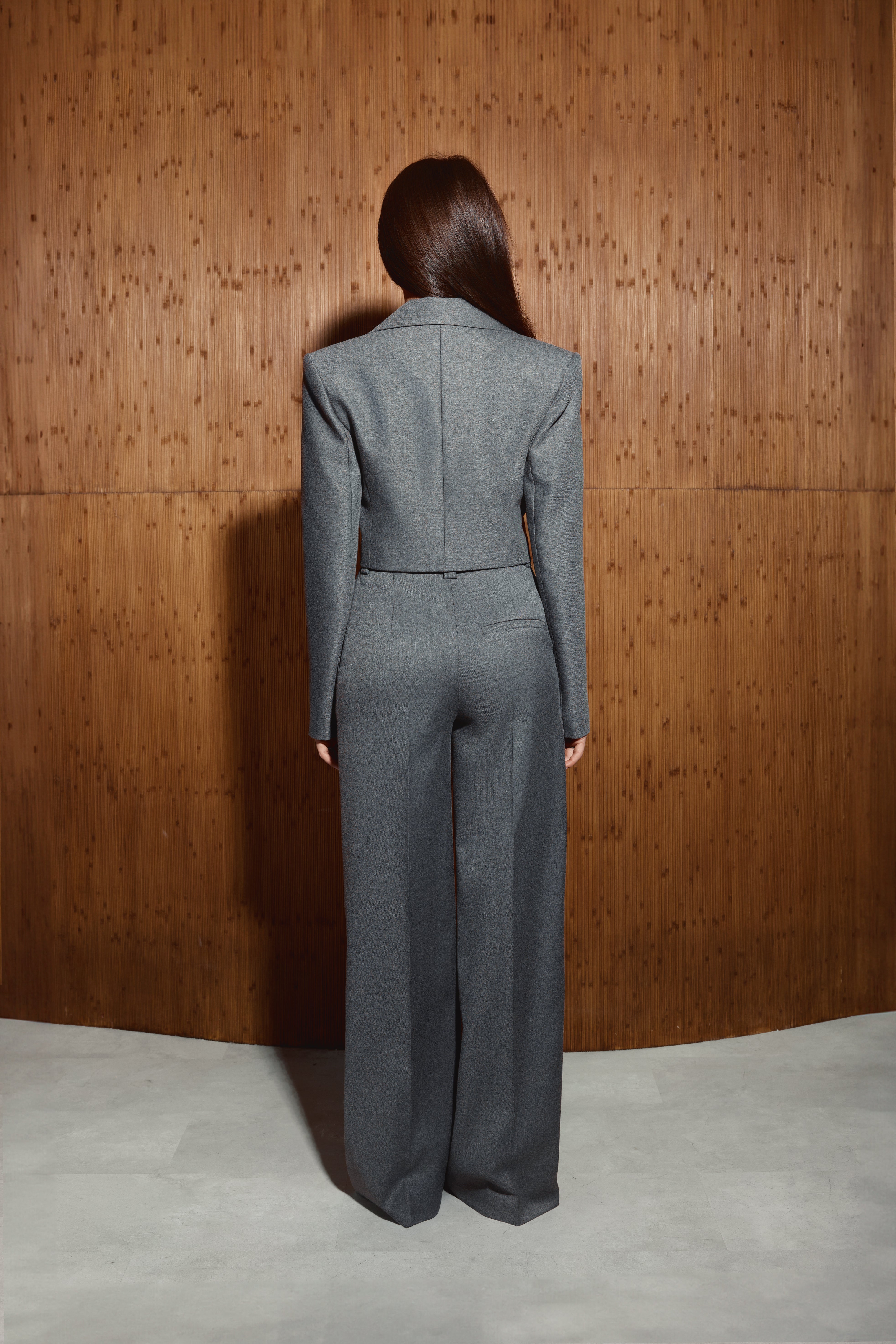 ВКОРОЧЕНИЙ ЖАКЕТ